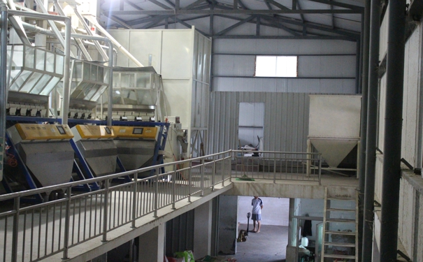 大米加工成套設(shè)備