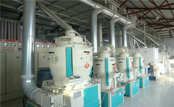 全自動(dòng)新型碾米機(jī)